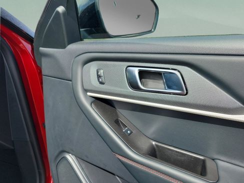 New 2026 Ford Explorer ST-Line w/ ST-Line Street Pack image 29