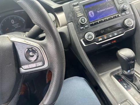 Used 2020 Honda Civic LX image 16