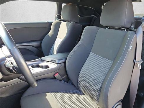 Used 2023 Dodge Challenger R/T w/ Blacktop Package image 10