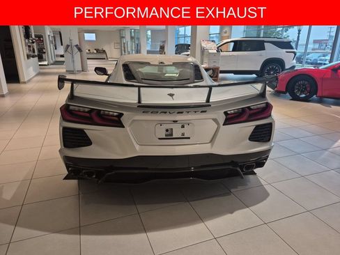 Used 2026 Chevrolet Corvette Stingray Coupe RWD image 14