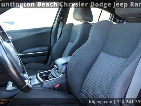 Used 2022 Dodge Charger GT image 30