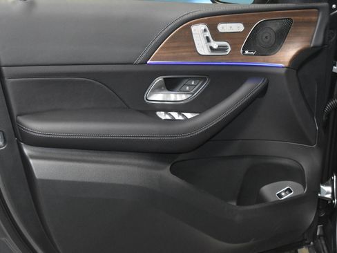 New 2026 Mercedes-Benz GLE 450 4MATIC image 3