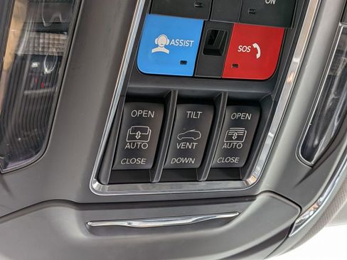 Used 2023 Jeep Grand Cherokee 4WD 4xe image 24