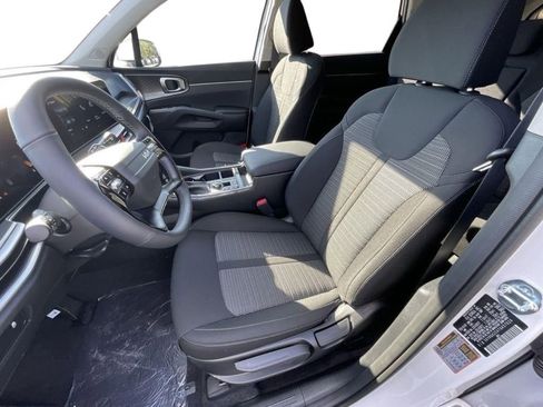 New 2026 Kia Sorento LX FWD image 12
