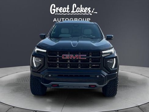 Used 2024 GMC Canyon AT4X AWD/4WD image 8