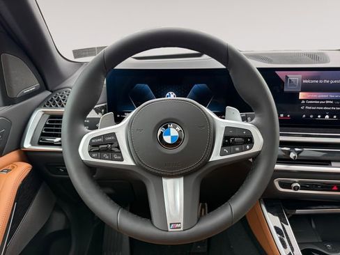 New 2026 BMW X5 xDrive40i w/ M Sport Package AWD/4WD image 12