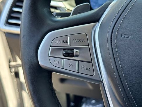 Used 2020 BMW X7 xDrive40i w/ Parking Assistance Package AWD/4WD image 26