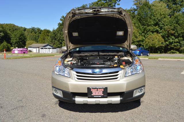 Used 2010 Subaru Outback 2.5i Limited AWD/4WD image 67