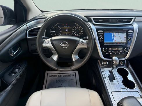 Used 2017 Nissan Murano SV FWD image 21