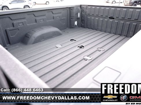 Used 2022 Chevrolet Silverado 2500 High Country w/ Safety Package II image 47