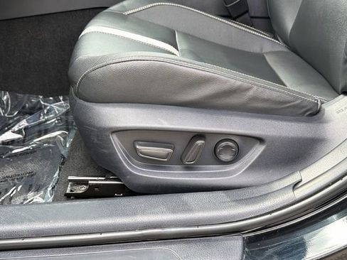 Certified 2025 Toyota Camry SE image 18