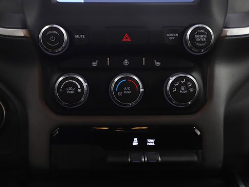 Used 2023 RAM 1500 Big Horn AWD/4WD image 19