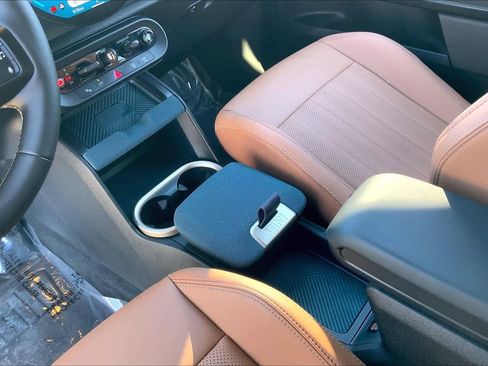 Used 2025 MINI Cooper Countryman S w/ Comfort Package Max image 17