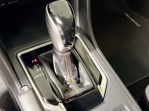 Used 2023 Subaru Crosstrek 2.5i Limited w/ Moonroof Package image 25