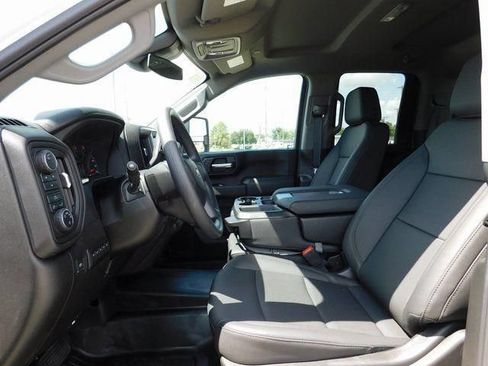 New 2025 Chevrolet Silverado 2500 W/T AWD/4WD image 17