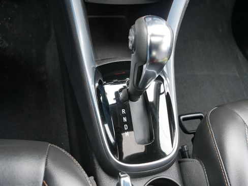 Used 2019 Chevrolet Trax Premier image 24