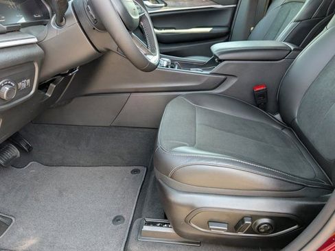 New 2026 Jeep Grand Cherokee Altitude RWD image 15