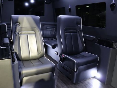 Used 2021 Mercedes-Benz Sprinter 3500 image 15