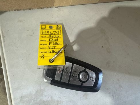 Used 2022 Ford F150 XLT w/ Equipment Group 302A High AWD/4WD image 43