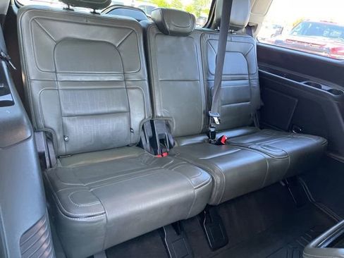 Used 2023 Lincoln Navigator Black Label AWD/4WD image 18