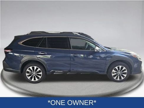 Used 2025 Subaru Outback Touring XT AWD/4WD image 5