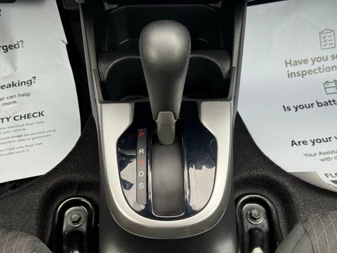 Used 2019 Honda Fit EX image 37