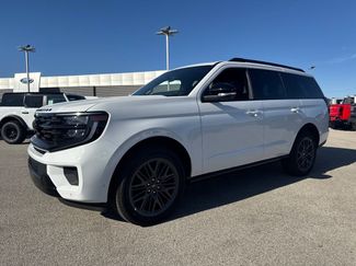 New 2025 Ford Expedition Platinum w/ Stealth Performance Package AWD/4WD video 1