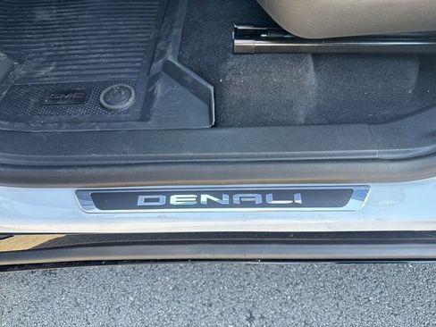 New 2026 GMC Acadia Denali Ultimate w/ LPO, Floor Liner Package image 73