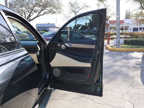 Used 2021 Genesis GV80 3.5T w/ Prestige Package 07 image 25