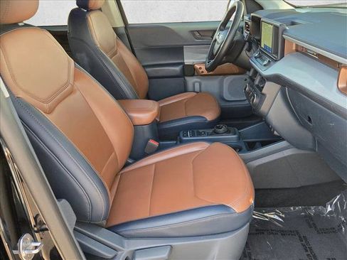 Certified 2022 Ford Maverick Lariat w/ Lariat Luxury Package image 20