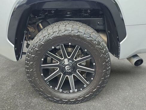 Used 2023 Toyota Tundra Platinum w/ Advanced Package RWD image 33