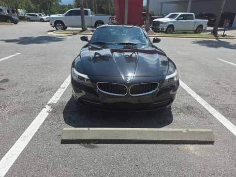 Used 2012 BMW Z4 sDrive28i RWD image 2