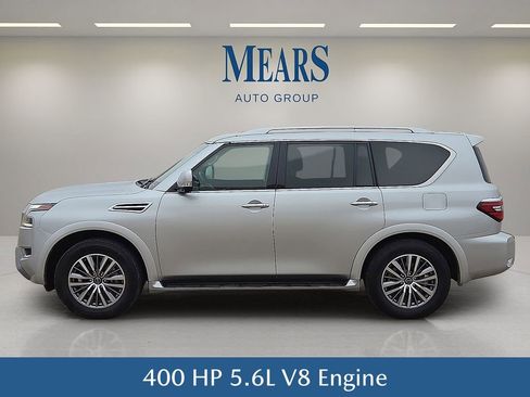 Used 2024 Nissan Armada SL image 3