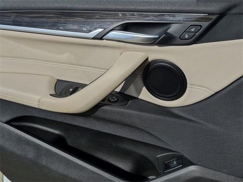 Used 2018 BMW X2 sDrive28i w/ M SportX Package image 29