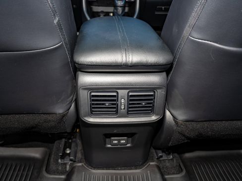 Used 2023 Toyota RAV4 XLE Premium image 13