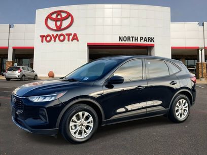 Used 2025 Ford Escape Active w/ Tech Pack #1