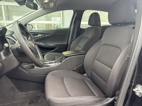 Used 2024 Chevrolet Malibu LT FWD image 10