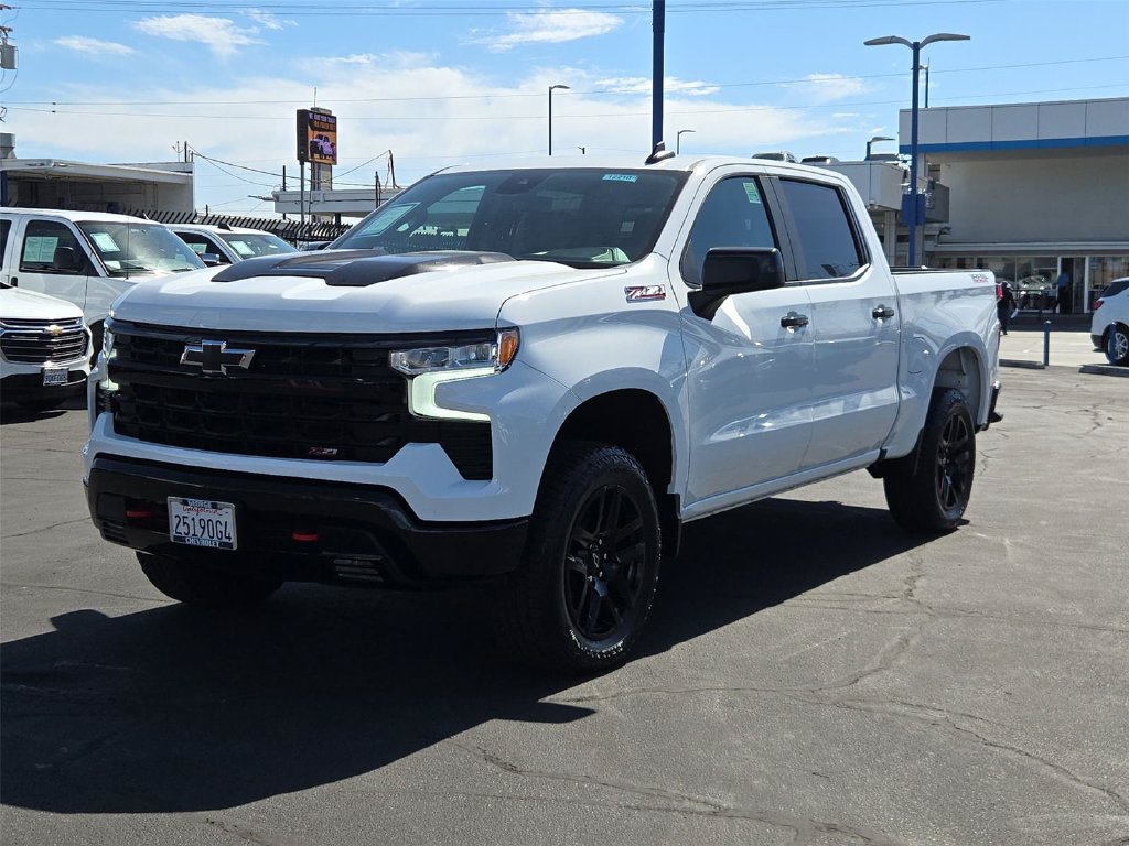 Certified 2025 Chevrolet Silverado 1500 LT Trail Boss w/ Convenience Package II AWD/4WD image 34