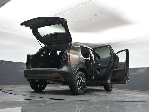 New 2026 Nissan Kicks SV image 46