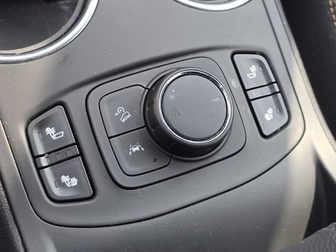 Used 2018 GMC Terrain SLT w/ Preferred Package FWD image 7