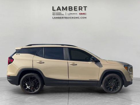Used 2023 GMC Terrain SLE w/ Driver Convenience Package AWD/4WD image 6