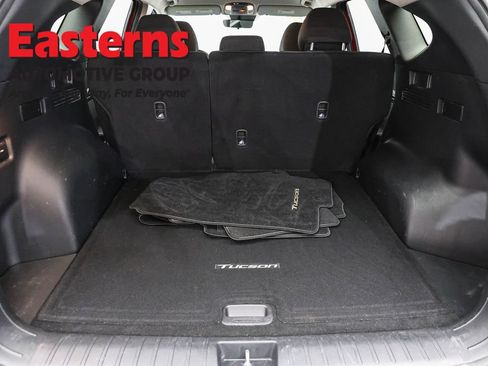 Used 2022 Hyundai Tucson SEL w/ Cargo Package AWD/4WD image 9