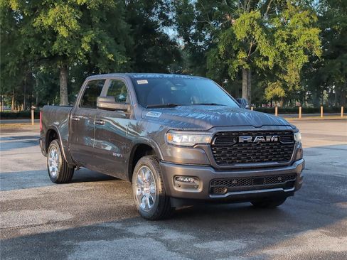 New 2026 RAM 1500 Big Horn AWD/4WD image 7