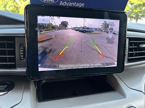 Certified 2023 Ford Explorer XLT w/ Equipment Group 202A RWD image 21