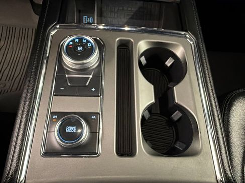 Used 2021 Ford Expedition XLT AWD/4WD image 17