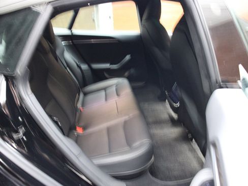 Used 2023 Tesla Model S AWD image 42