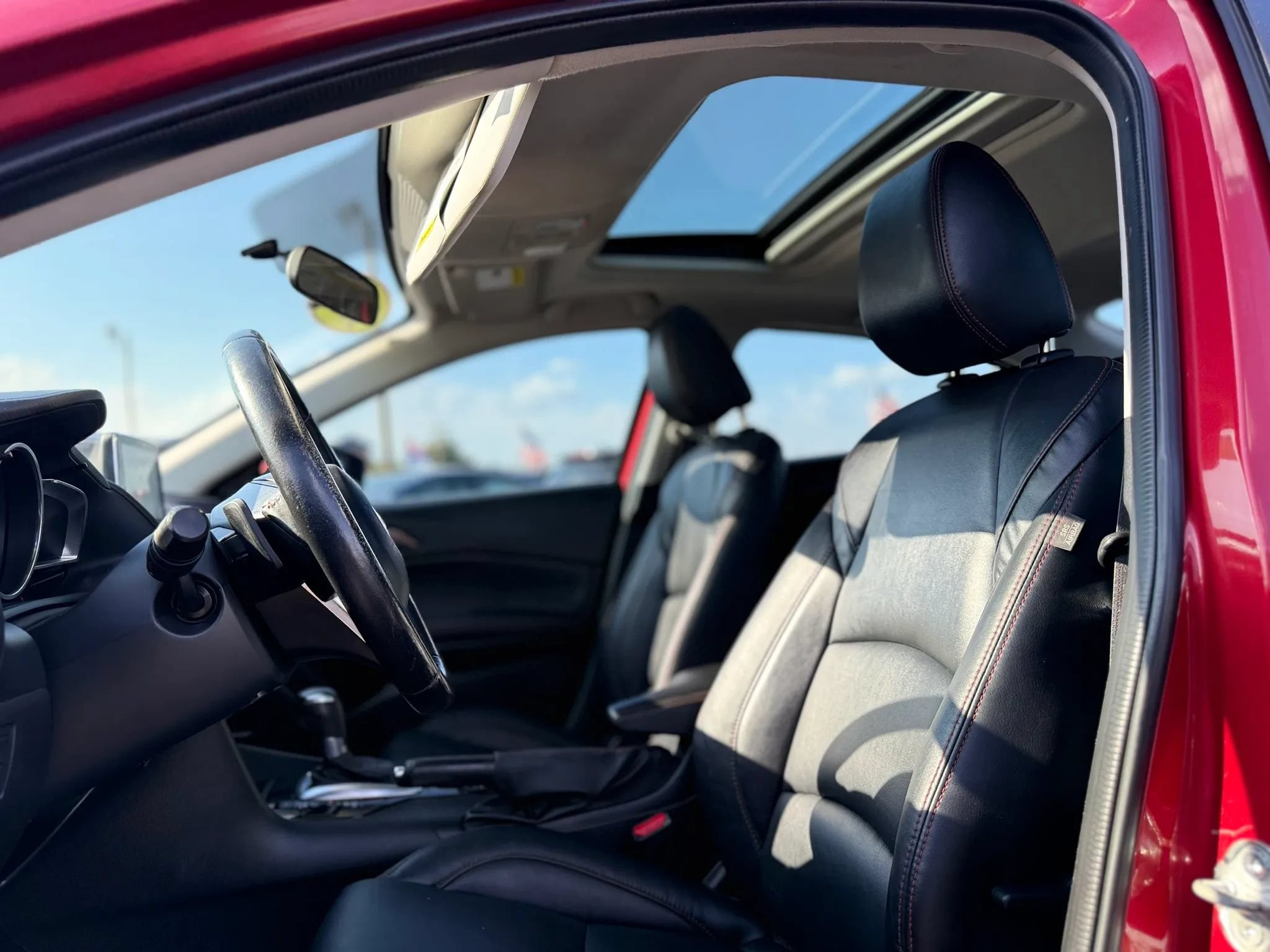Used 2015 MAZDA MAZDA3 s Touring FWD image 12