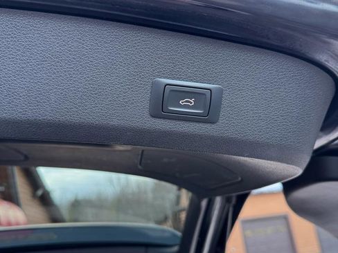 Used 2015 Audi Q7 TDI Premium Plus w/ Premium Plus Package image 24