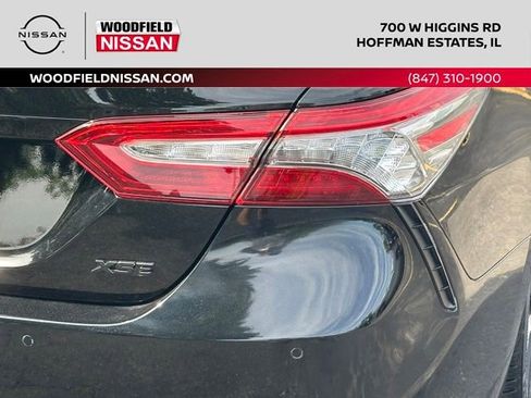 Used 2018 Toyota Camry XSE w/ Audio Package FWD image 16