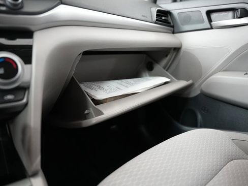 Used 2019 Hyundai Elantra SEL FWD image 42